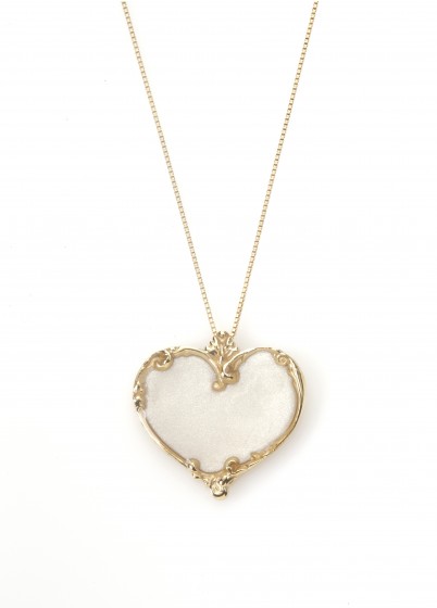 Adina Plastelina Chain Necklace with Heart Shaped Pendant in White