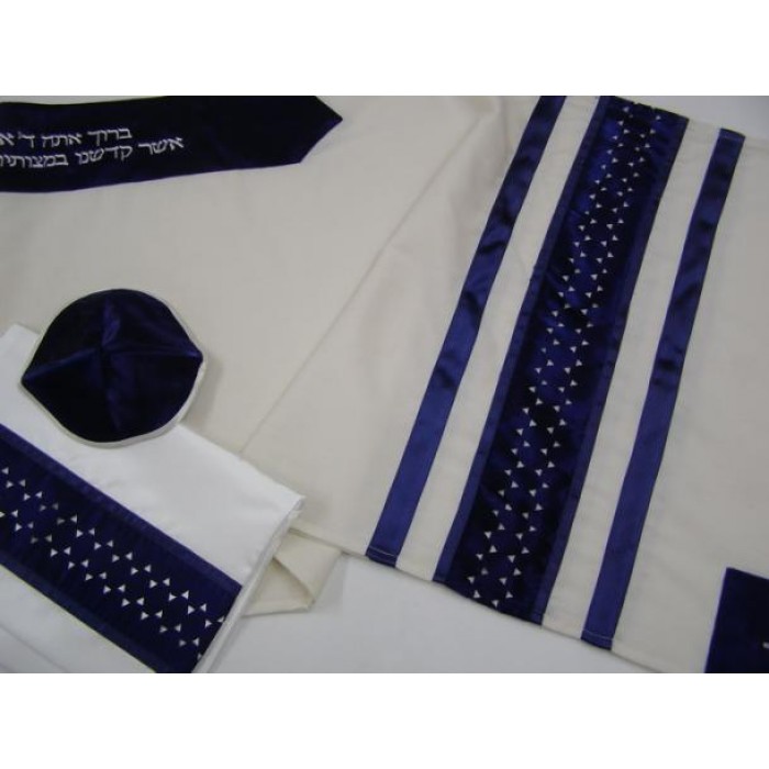 White Tallit with Blue Star of David Pattern by Galilee Silks